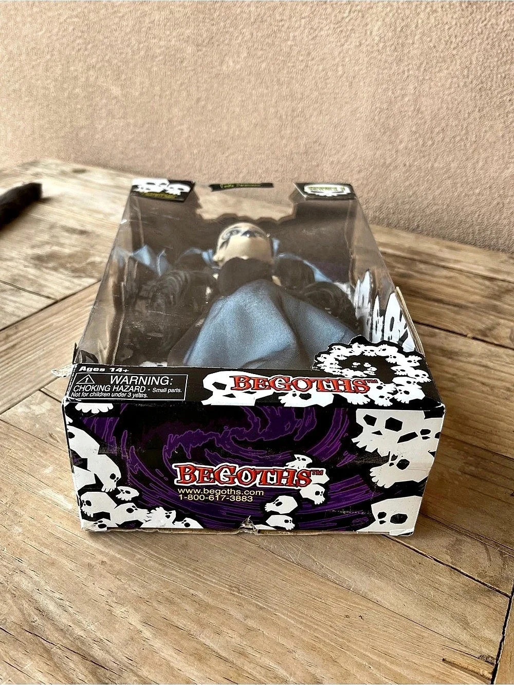 BeGoths Leda Swanson Series 5 Doll Black & Blue NWT
